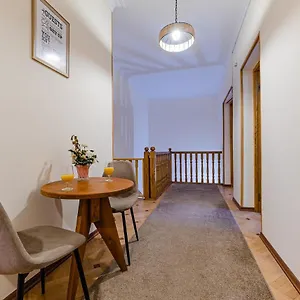 ** Otel Jako Boutique Gürcistan